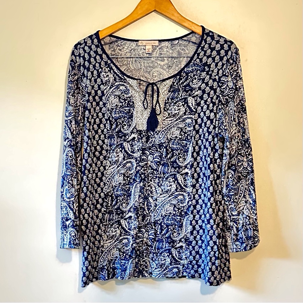 Boho tie front long sleeve SZ 1X, Blue Paisley Women's Top